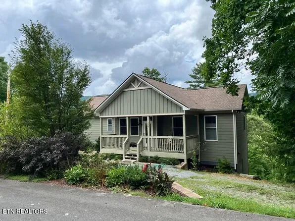 228 Ace Gap Rd, Townsend, TN 37882