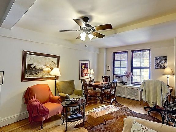 2nd image of 50 W 72nd St APT 701