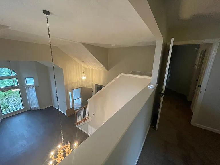 1013 Cobble Pl — Photo 21