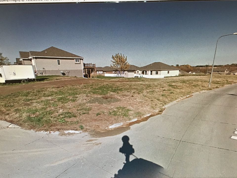 1st image of 2701 N 191st St