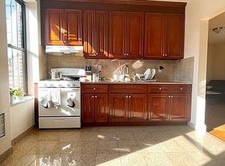 21-05 21st Rd #A2, Astoria, NY 11105