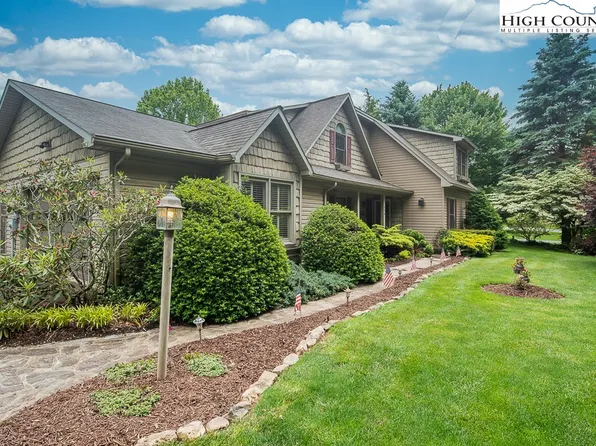 458 Fairway Ridge Drive, West Jefferson, NC 28694