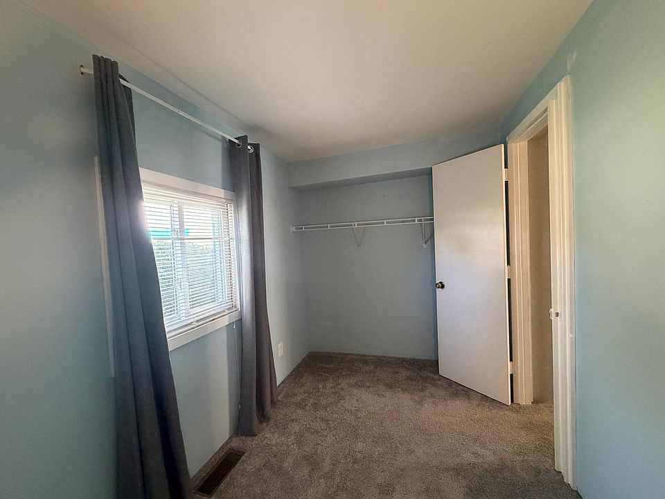 6897 Dandison Blvd, photo 23