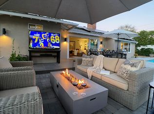 1150 W Park Ln, Santa Ana, CA 92706