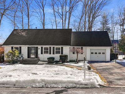 241 Ridgefield Rd, Endicott, NY, 13760