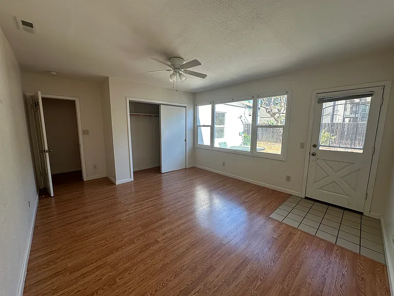 627 W Euclid Ave — Photo 16