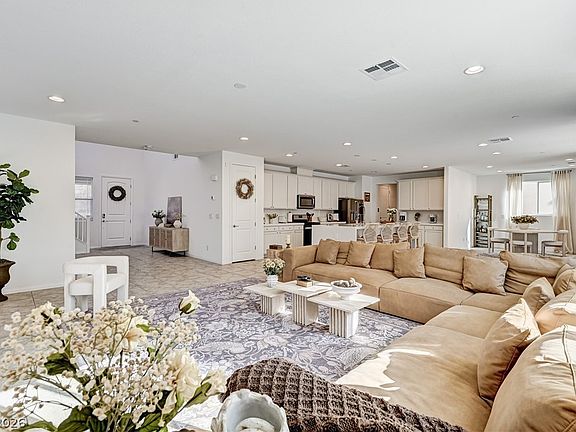 5th image of 607 Cadence View Way