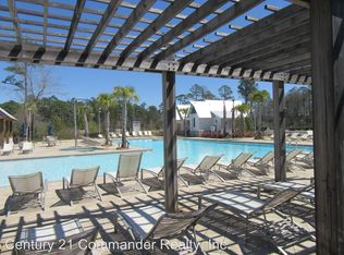 148 Crenshaw St, Southport, FL 32409