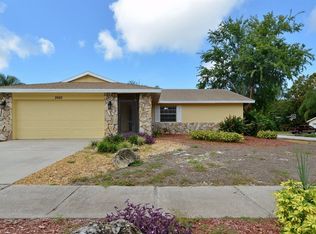 2660 Knoll St E, Palm Harbor, FL 34683