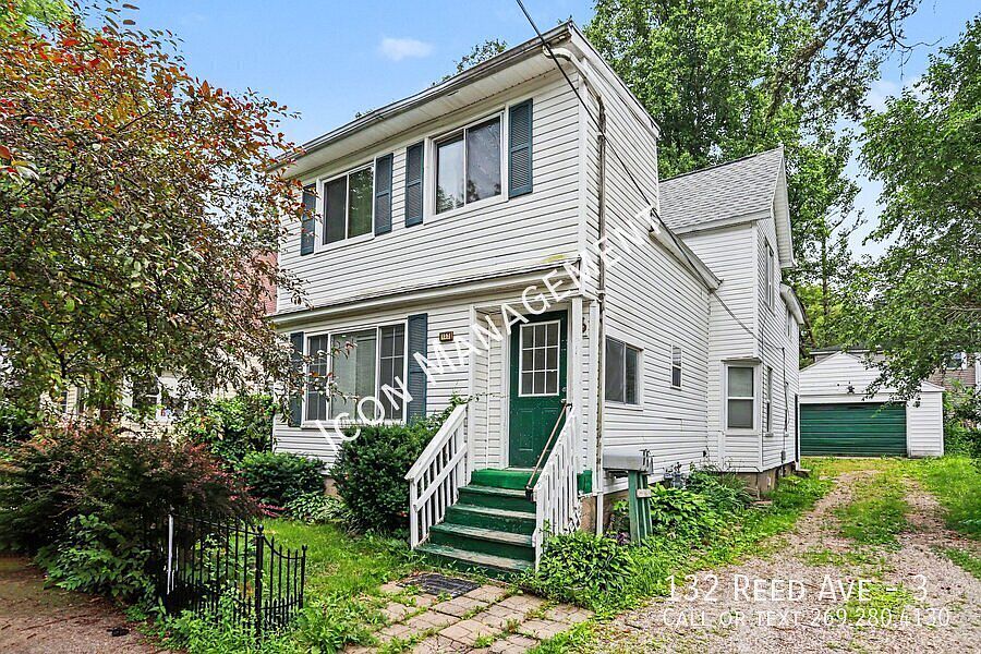1st image of 132 Reed Ave #3