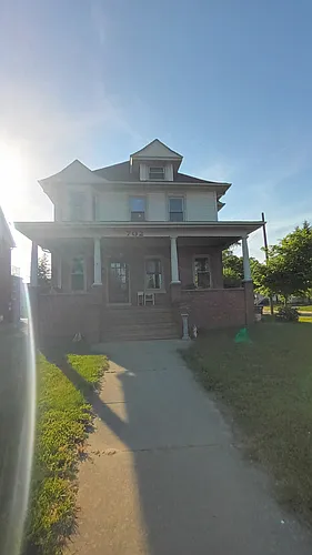 702 S Monroe St Photo 1