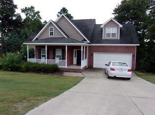 1095 Magnolia Dr, Aberdeen, NC 28315