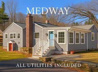 31 Highland St UNIT 2, Medway, MA 02053
