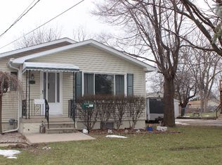 807 Sibley St, Bay City, MI 48706