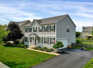 10212 Jonamac Ave, Huntley, IL 60142
