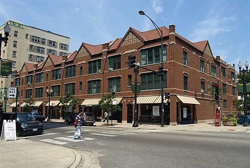 1st image of 1044 W Bryn Mawr Ave #3