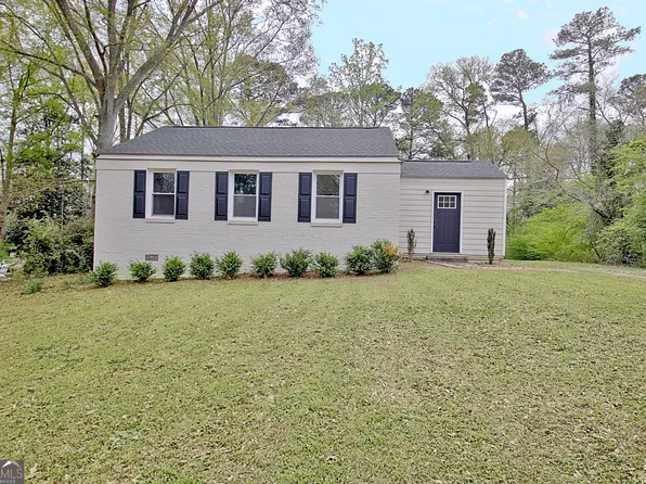 49 Bailey Dr, Newnan, GA 30263