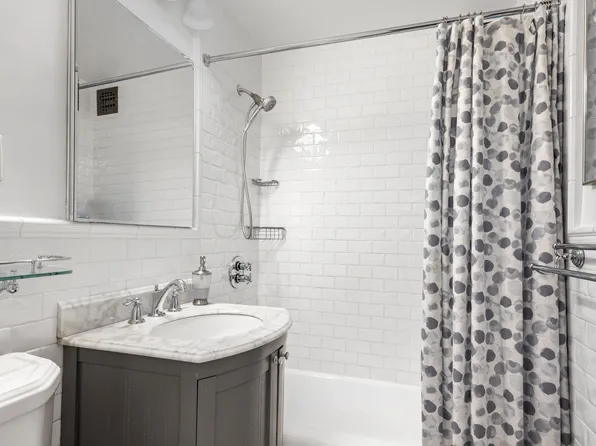 222 East 80th Street image 8 of 8