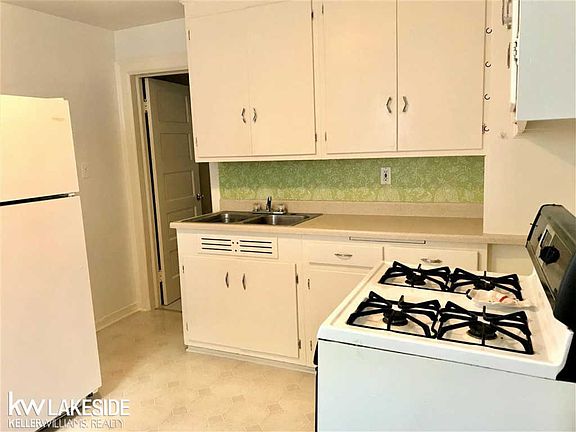 5th image of 2324 Norwalk St