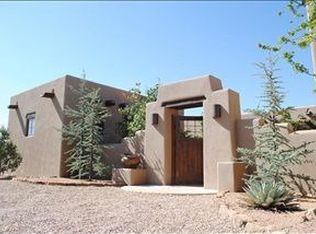 5 Silver Mesa Ct, Santa Fe, NM 87506