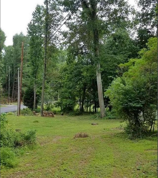 2nd image of 1 Woodland Dr