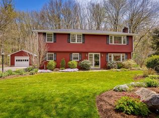 9 Whalen Rd, Hopkinton, MA 01748