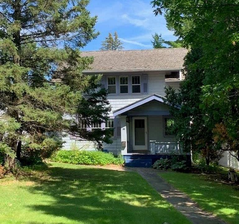 1st image of 818 Chester Park Dr