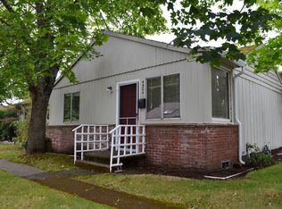 4304 NE 57th Ave, Portland, OR 97218