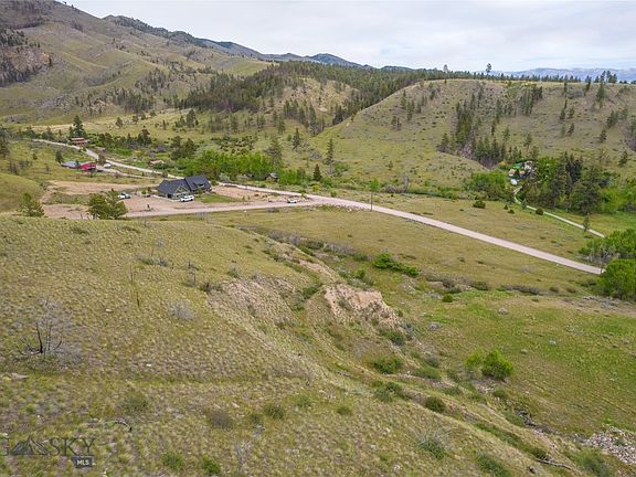 5th image of 8585 Eagle View Rd