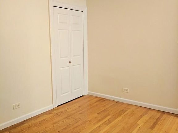 5th image of 305 W 45th St APT 4G