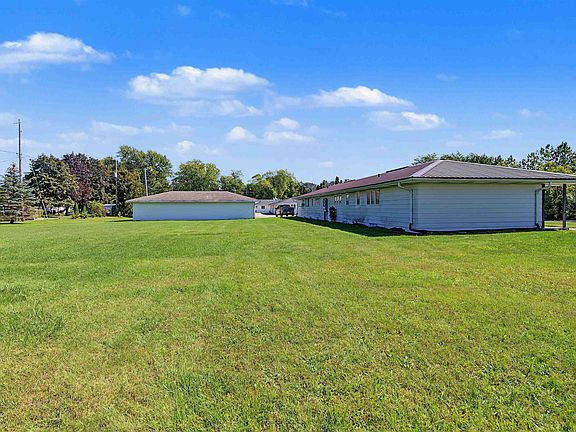 5th image of 151 W Glenbrook Dr