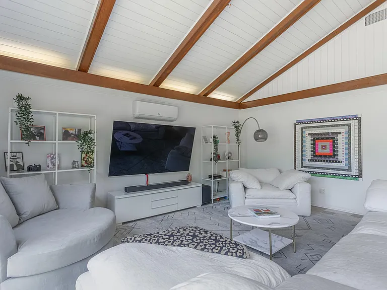 401 S Bermuda Blvd — Photo 9
