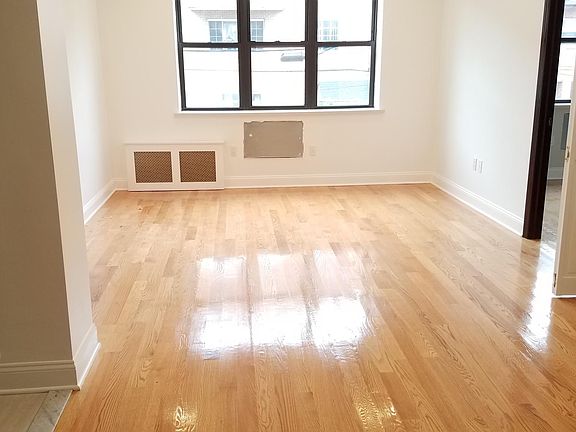 2nd image of 14006 33rd Ave #2B