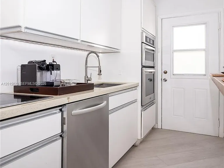 525 Meridian Ave #203 — Photo 6