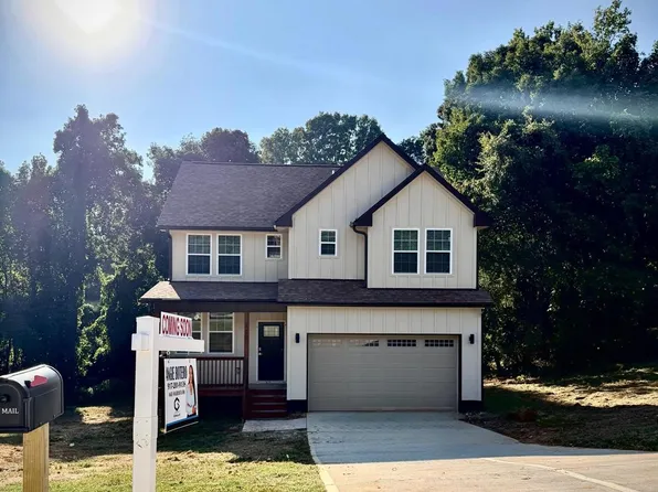 122 McCarver Rd, Gastonia, NC 28056