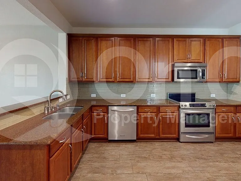 5912 Clearwater Dr — Photo 13