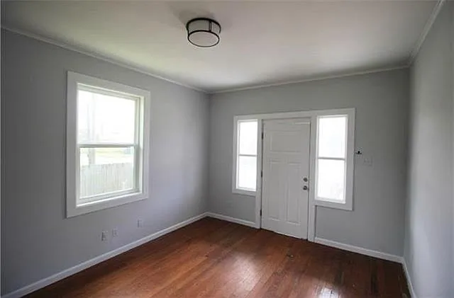 2 bed, 900 sqft, $1,350 — Photo 4