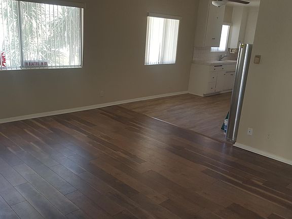 5th image of 10866 Bloomfield St APT 4
