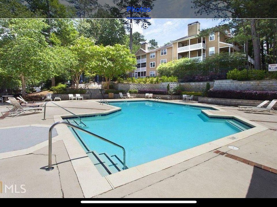 1st image of 4000 Riverlook Pkwy SE Unit 302