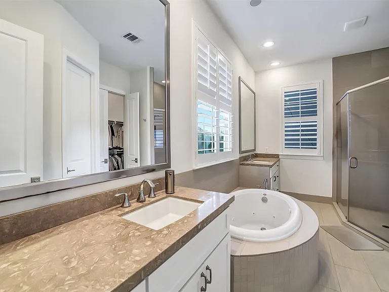 1110 Lake Pointe Pkwy — Photo 15
