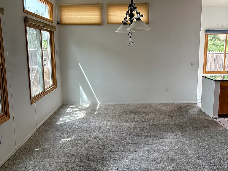 2702 La Silla Dorada — Photo 22