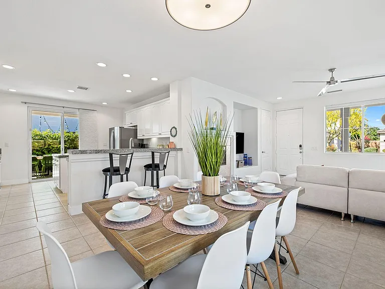 48584 Anastacia Ct — Photo 9