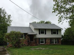 9239 Mason Creek Rd, Norfolk, VA 23503