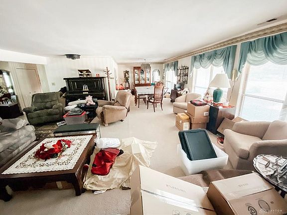 4th image of 2864 Gerhart Cir