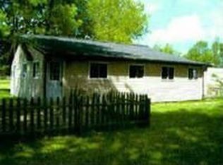 111 Clare Rd, Houghton Lake, MI 48629