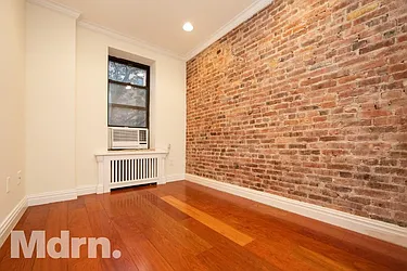 Rented by Mdrn Residential