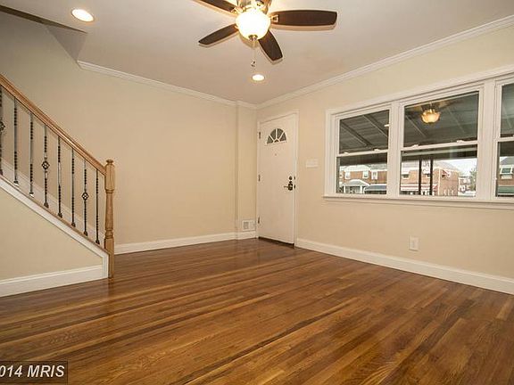 4th image of 880 Jeannette Ave