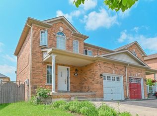 14 Topiary Ln, Brampton, ON L7A2K6