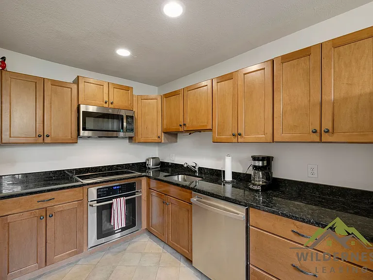 6748 Ryan Gulch Rd — Photo 29