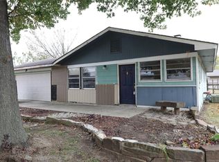 418 Mistletoe Ln, Bartlesville, OK 74003